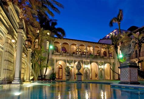 gianni versace mansion villa casa casuarina|Versace mansion miami beach.